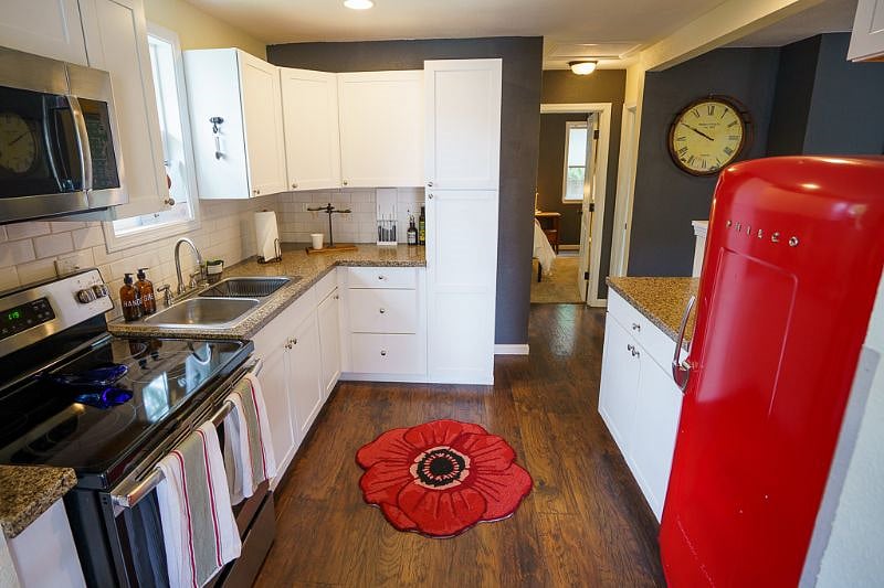 Full kitchen with refurbished cherry red vintage refridgerator (functions perfectly!)