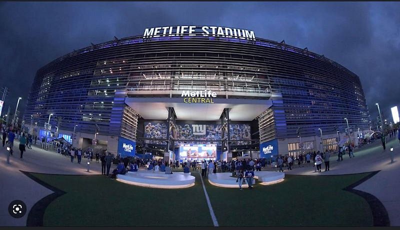 20 minutes away from MetLife Stadium at the Meadowlands Sports Complex.