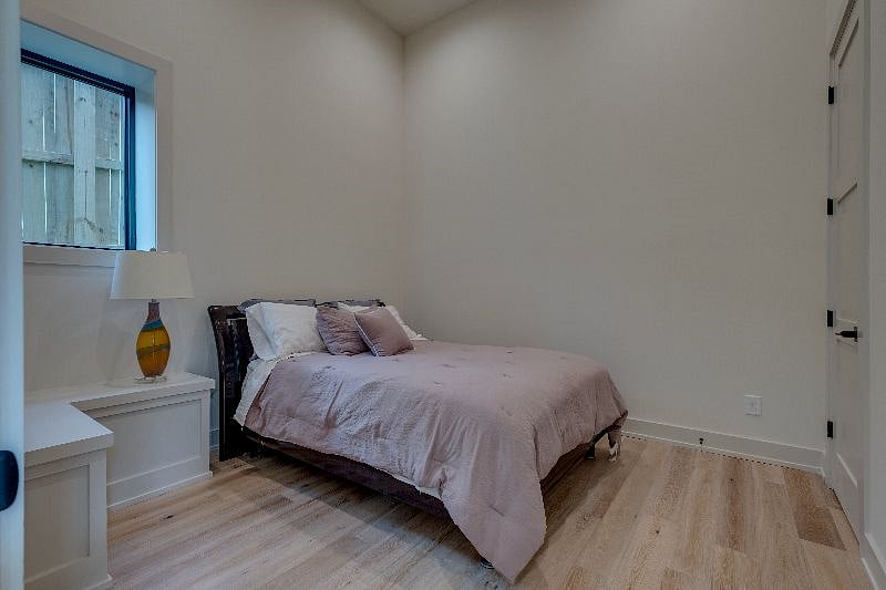 Furnished Finder property 503337_1 photo 6