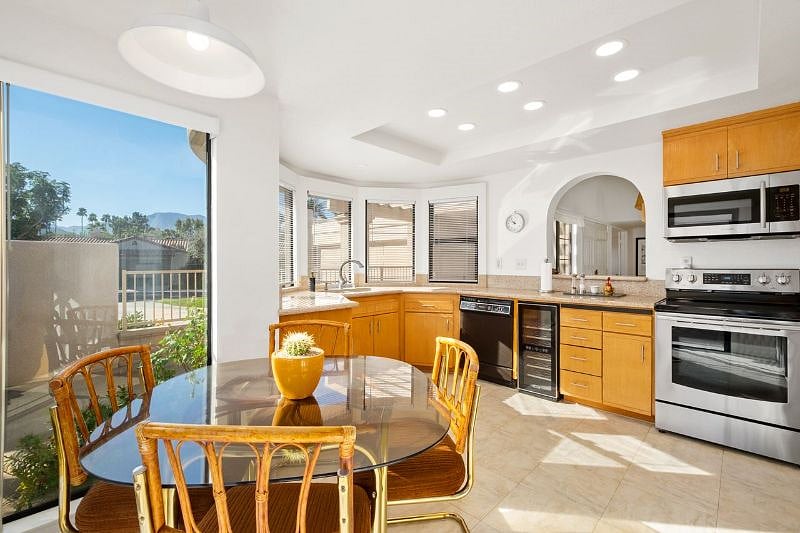 Furnished Finder property 503358_1 photo 5
