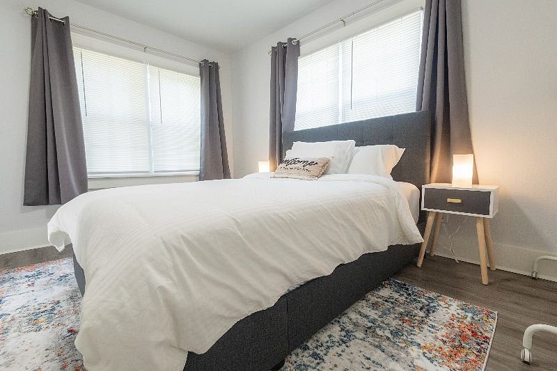 Furnished Finder property 503429_1 photo 12