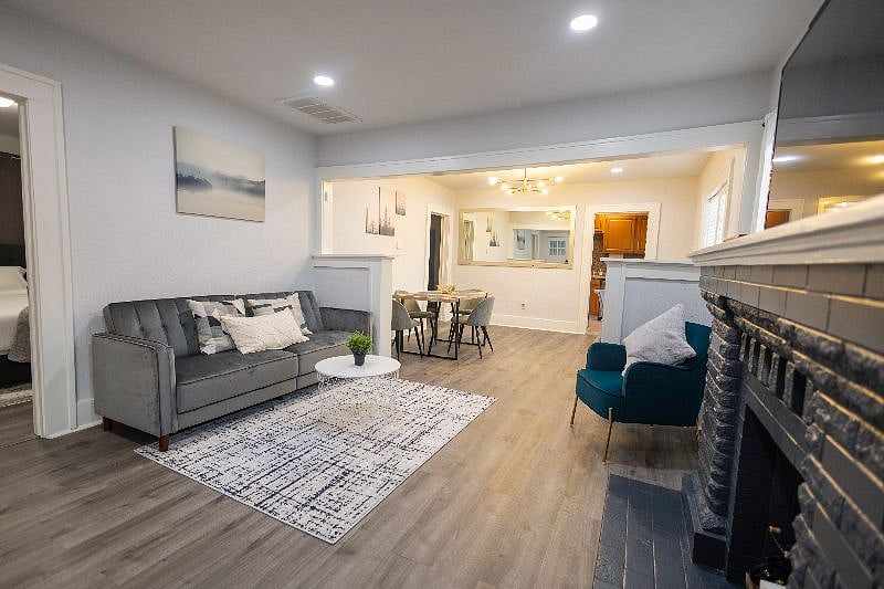Furnished Finder property 503429_1 photo 20