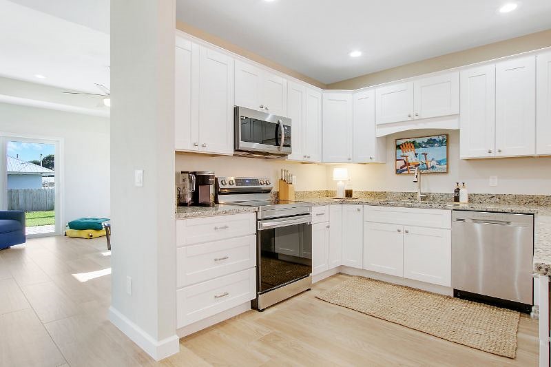 Furnished Finder property 503486_1 photo 15