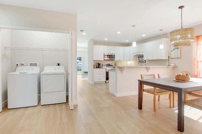 Furnished Finder property 503486_1 photo 24