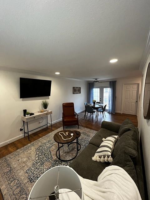 Furnished Finder property 503512_1 photo 4