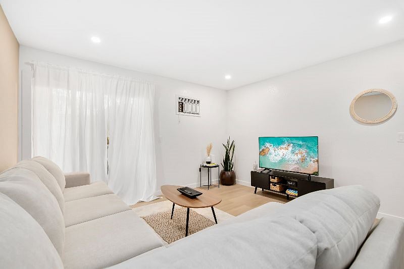 Furnished Finder property 503516_1 photo 1