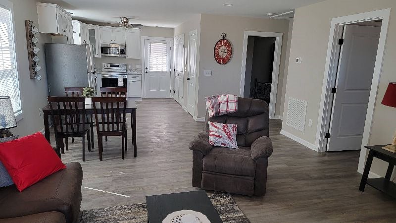 Furnished Finder property 503547_1 photo 22