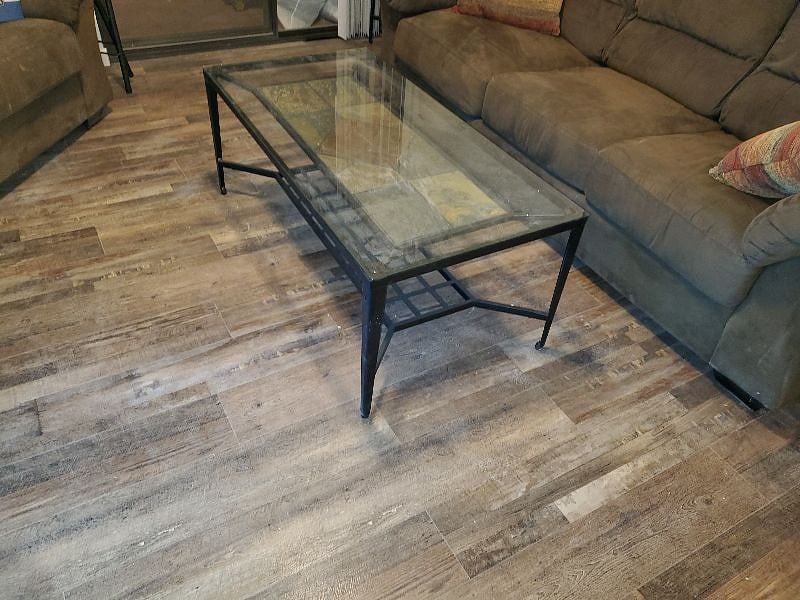 Living Room - 3
