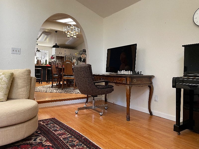 Much like an open-plan office, I designed the homes common areas with extra work spaces in mind.