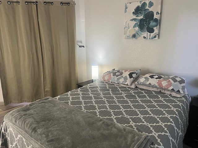 Furnished Finder property 503985_1 photo 5