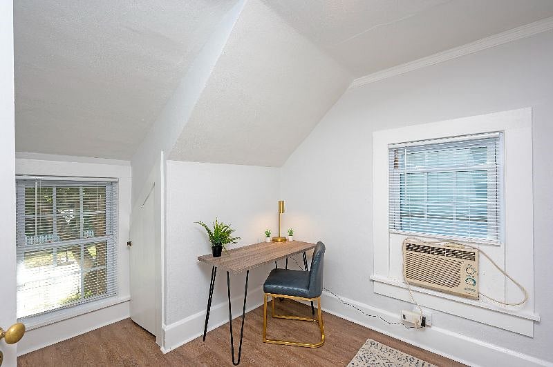Furnished Finder property 503998_1 photo 7