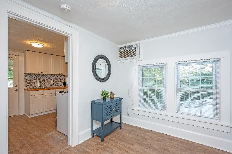 Furnished Finder property 503998_1 photo 9