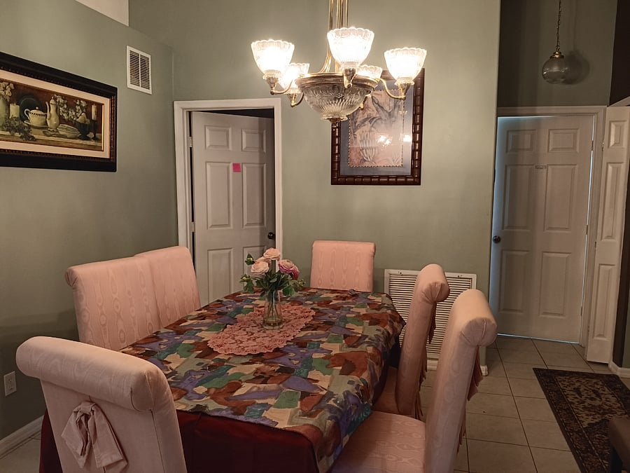 Furnished Finder property 504007_1 photo 4