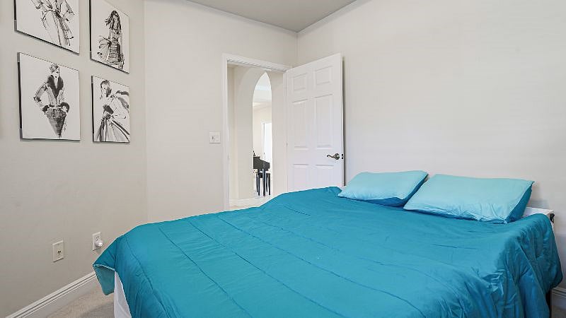 Office with a murphy bed