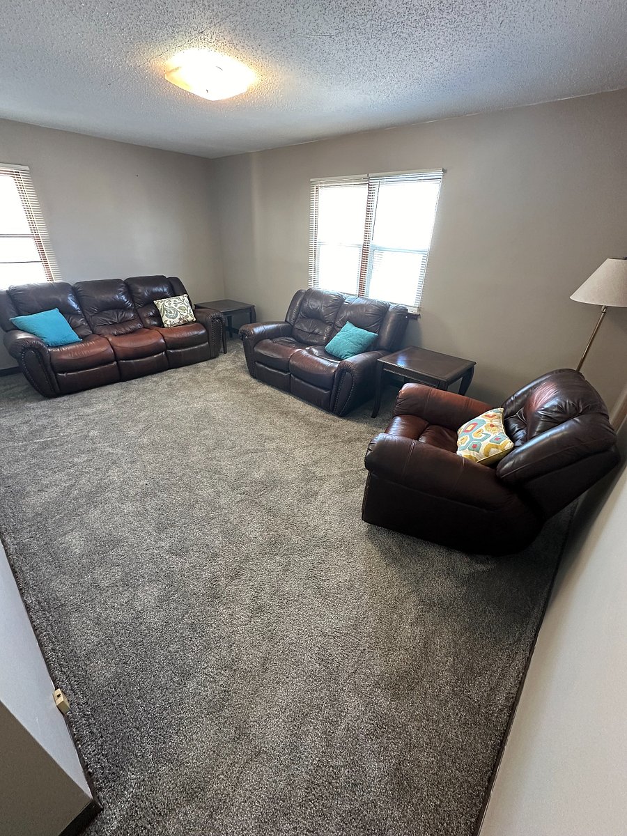 Furnished Finder property 504072_3 photo 3