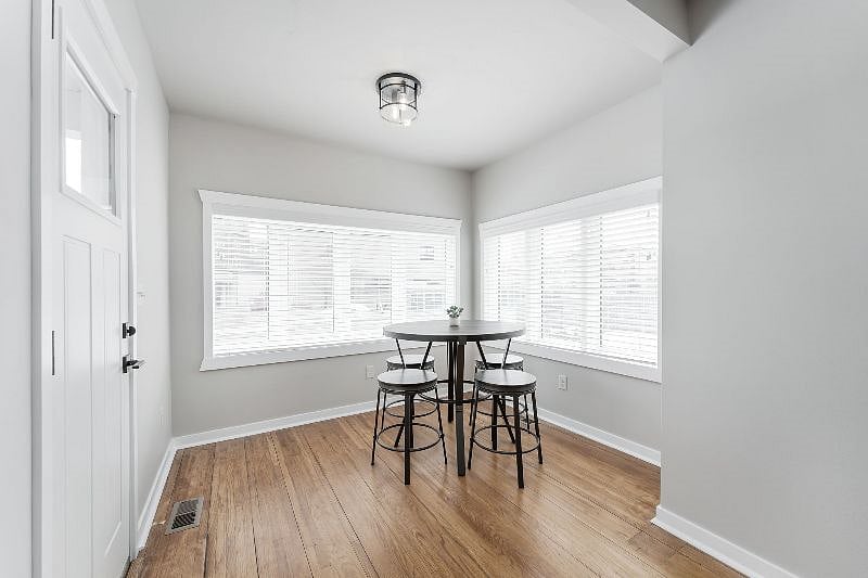 Furnished Finder property 504122_1 photo 3