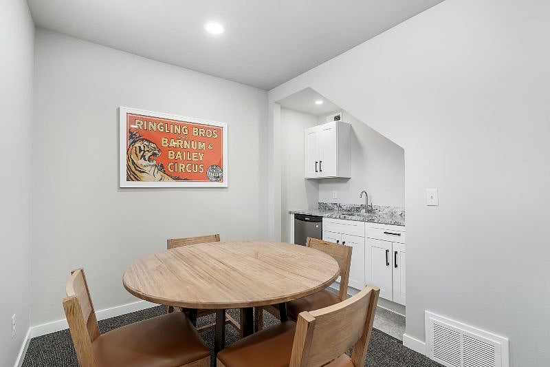 Furnished Finder property 504122_1 photo 34