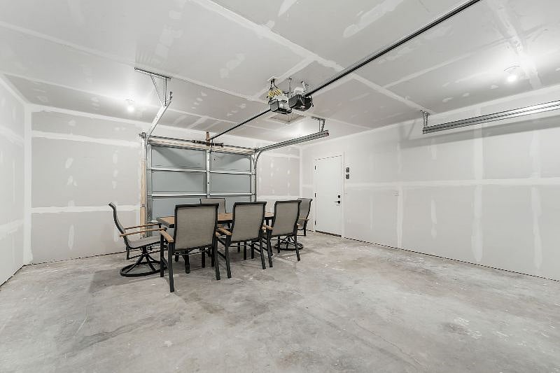 Furnished Finder property 504122_1 photo 38