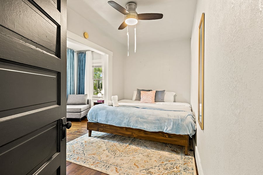 Furnished Finder property 504156_1 photo 16
