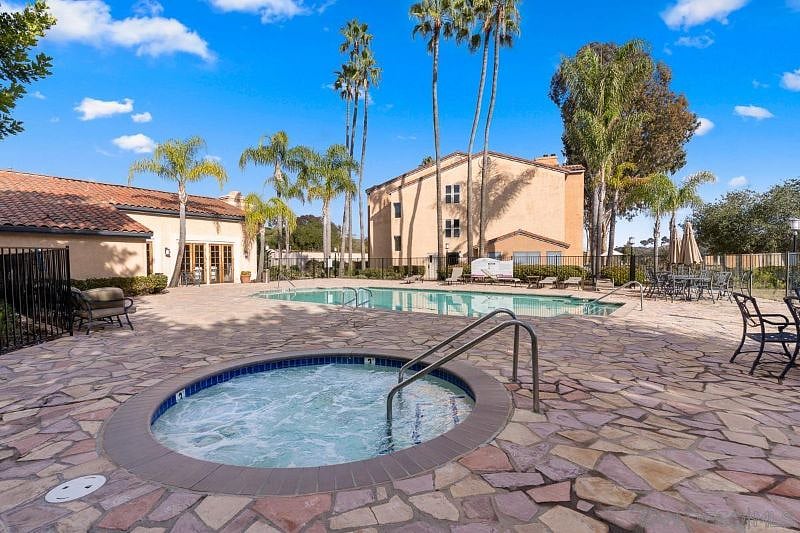 Furnished Finder property 504163_1 photo 16