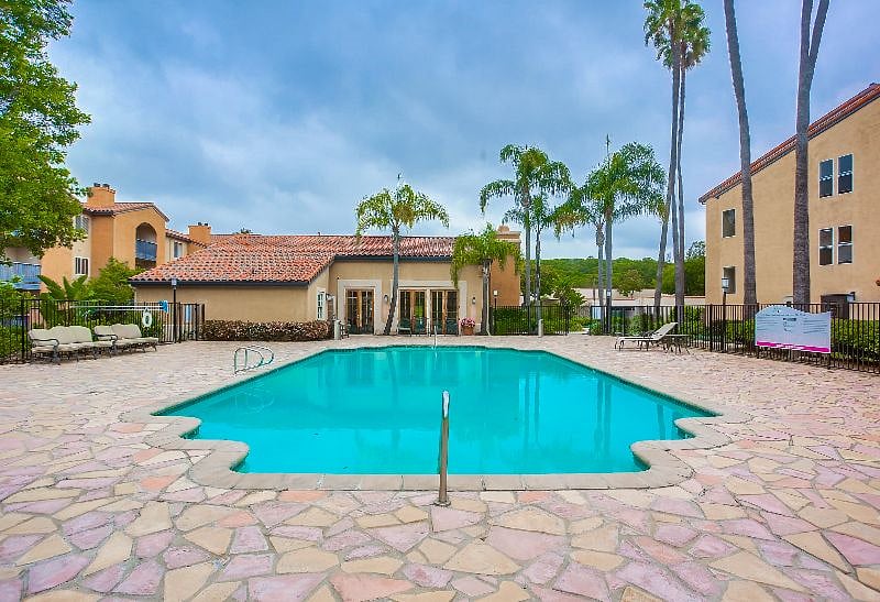 Furnished Finder property 504163_1 photo 17