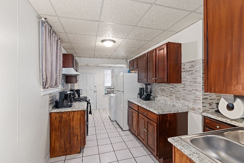 Furnished Finder property 504185_1 photo 6