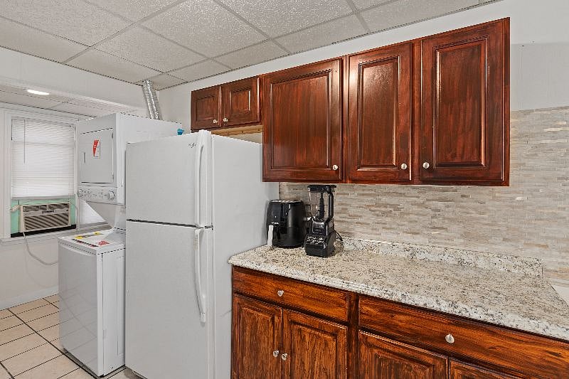 Furnished Finder property 504185_1 photo 9
