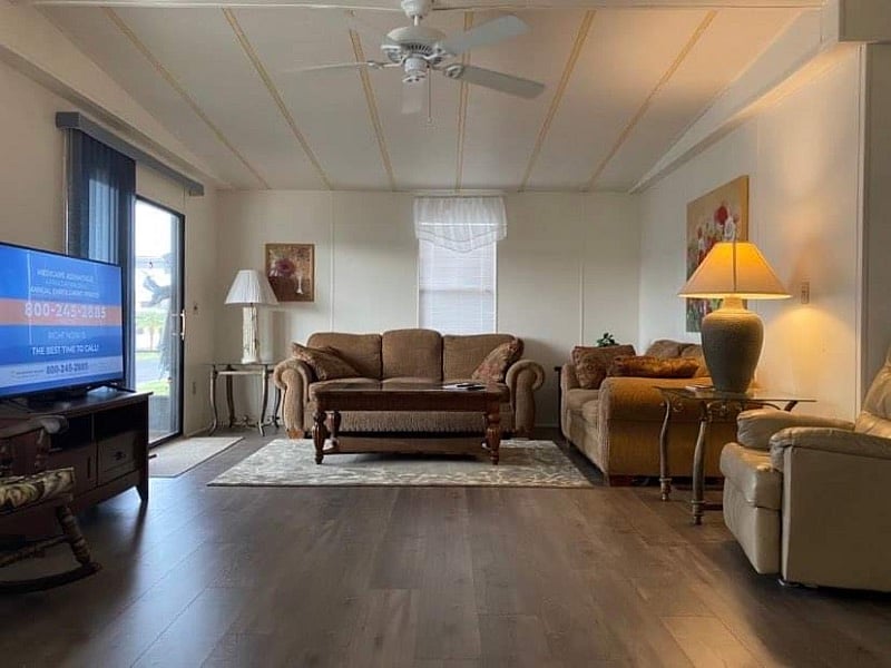 Furnished Finder property 504224_1 photo 3