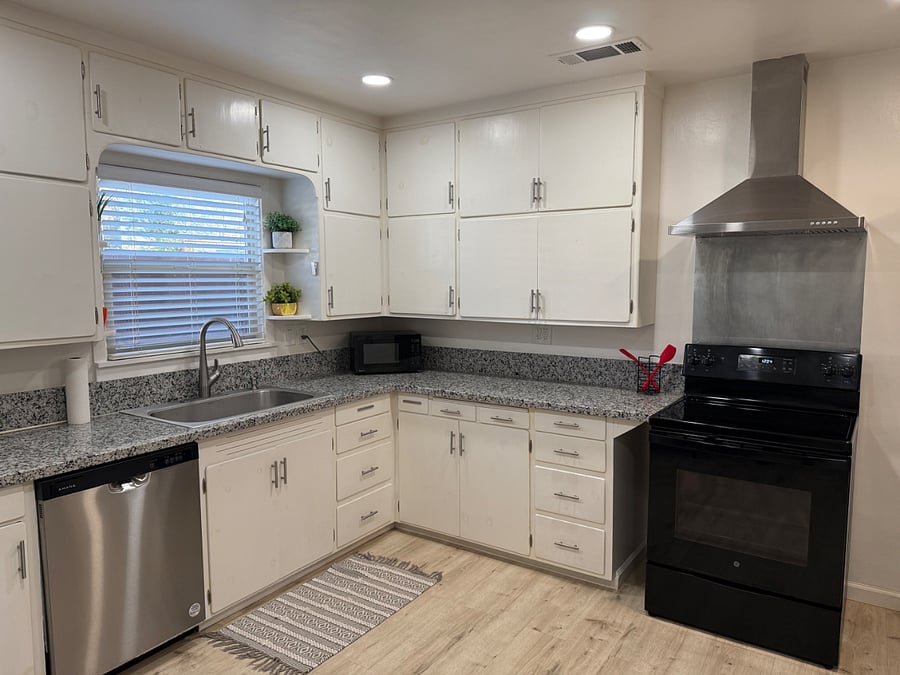 Furnished Finder property 504272_1 photo 6