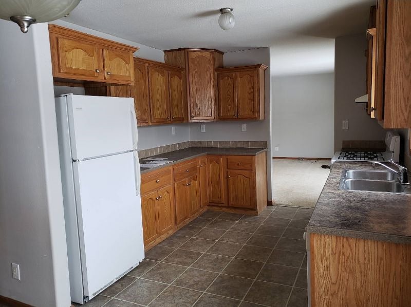 Furnished Finder property 504324_1 photo 2