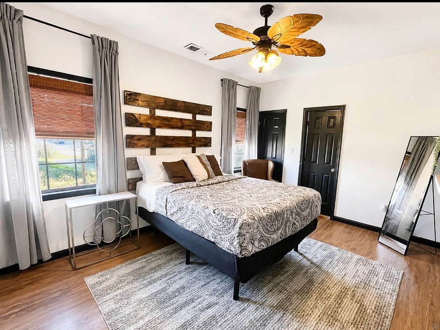 Furnished Finder property 504326_1 photo 4