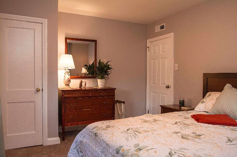 Furnished Finder property 504397_1 photo 12