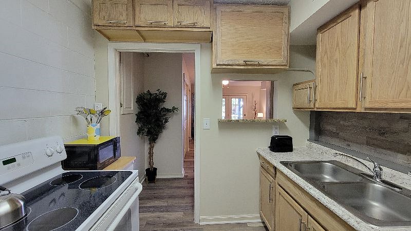 Furnished Finder property 504429_2 photo 17