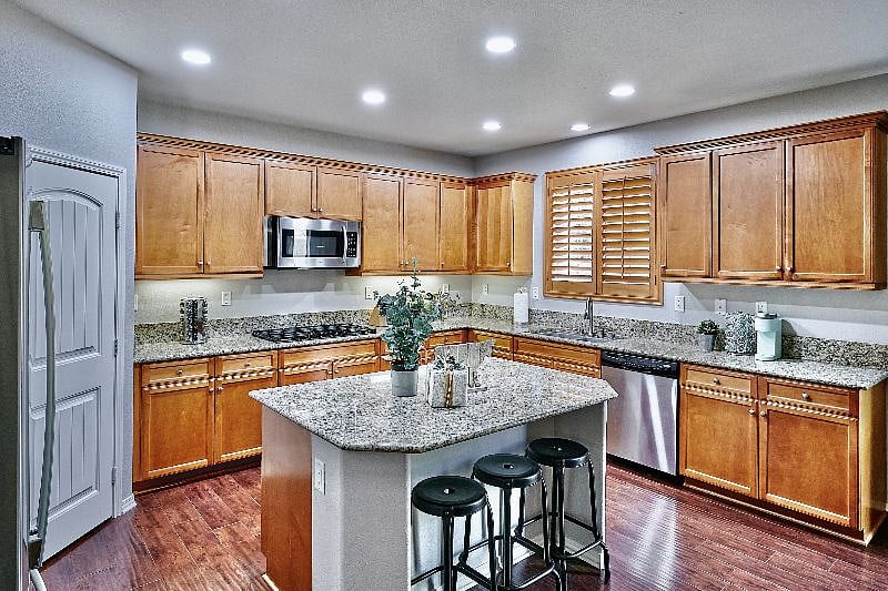 Furnished Finder property 504460_1 photo 8