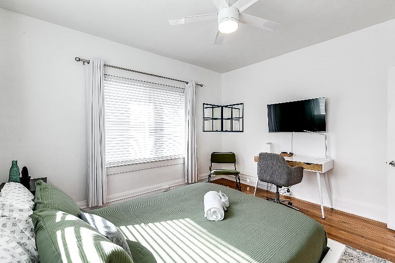 Room 1