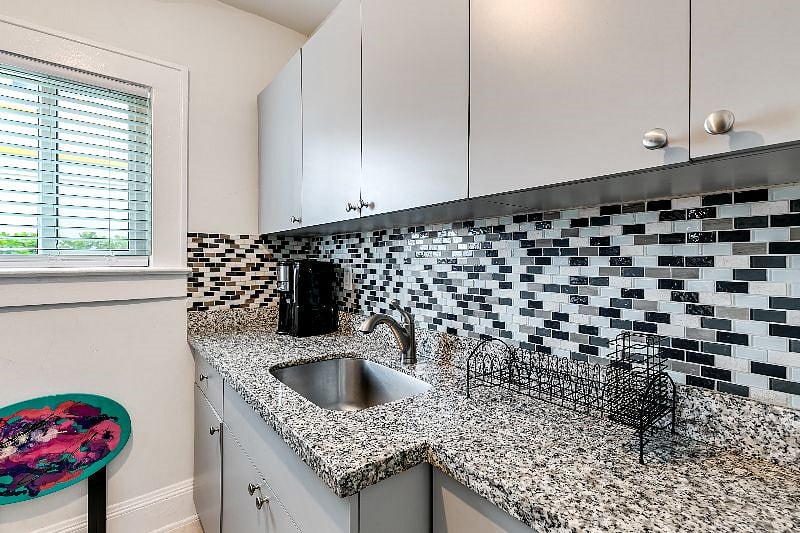 Furnished Finder property 504538_1 photo 24
