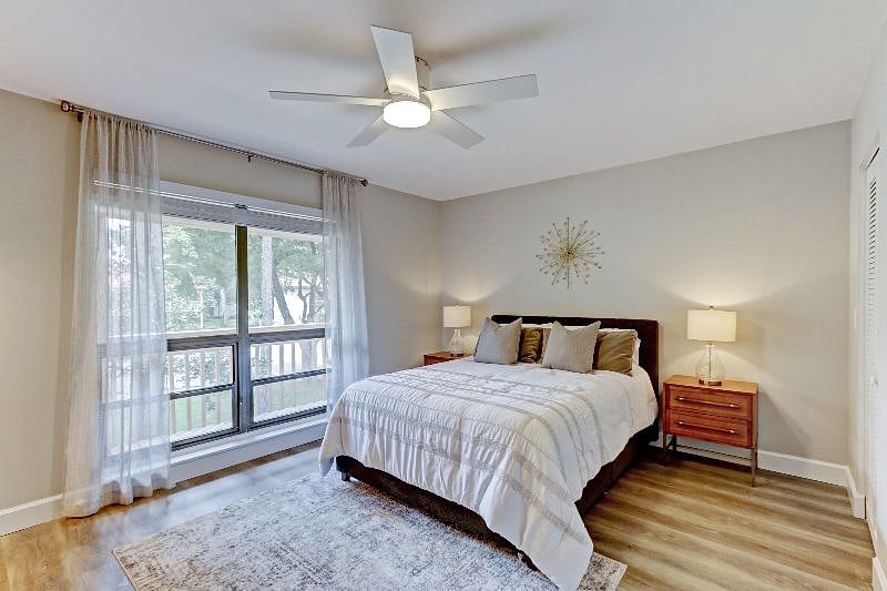 Guest Bedroom with Queen Size Bed and Walk In Closet