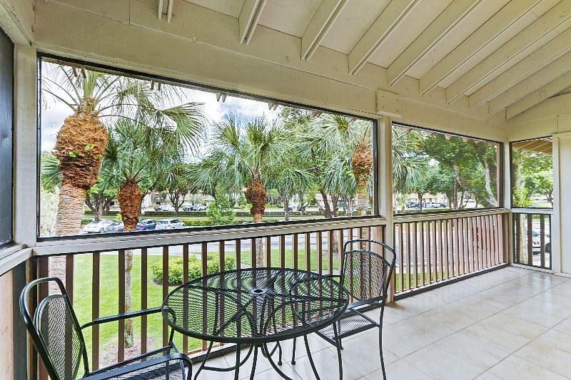Screeded Porch