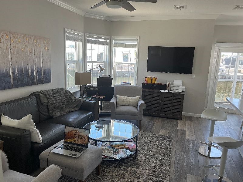 Furnished Finder property 504632_1 photo 3