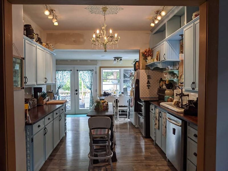 Furnished Finder property 504648_1 photo 3