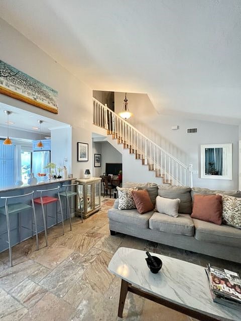 Furnished Finder property 504649_1 photo 5