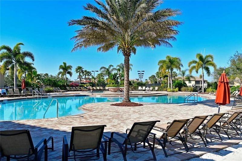 Furnished Finder property 504665_1 photo 12