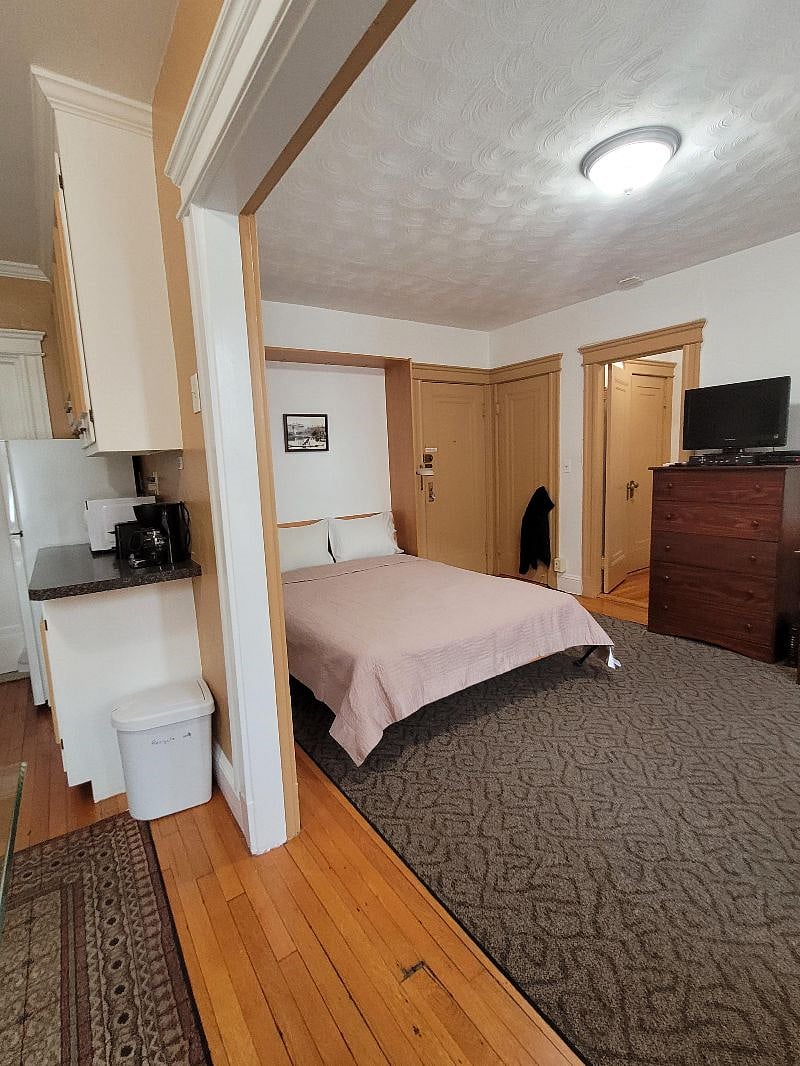 Furnished Finder property 504697_1 photo 3