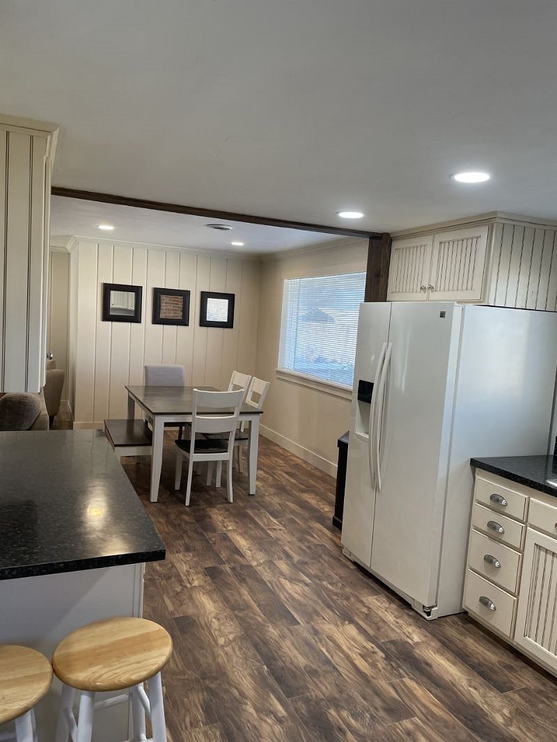 Furnished Finder property 504698_1 photo 3