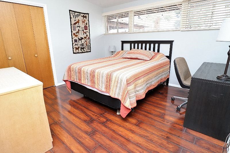 Furnished Finder property 504714_1 photo 12