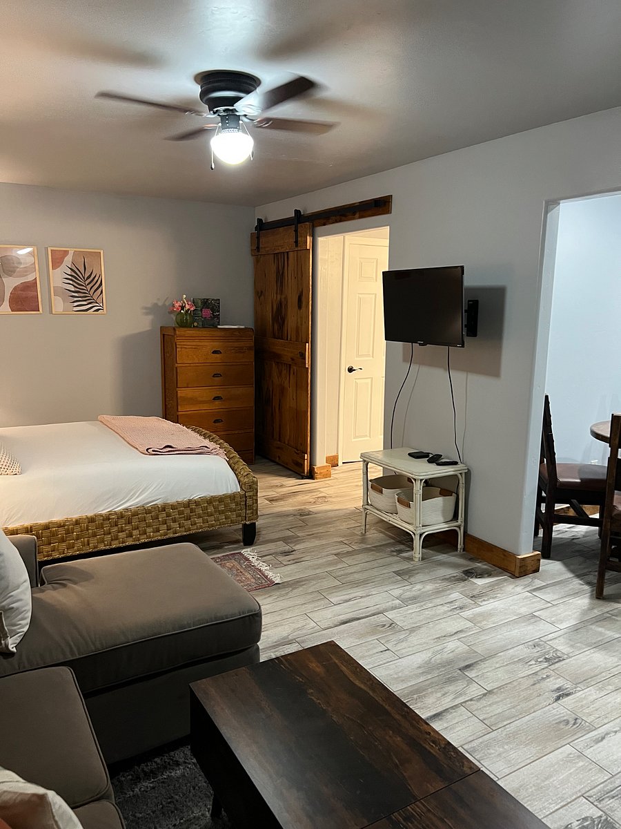 Furnished Finder property 504721_1 photo 3