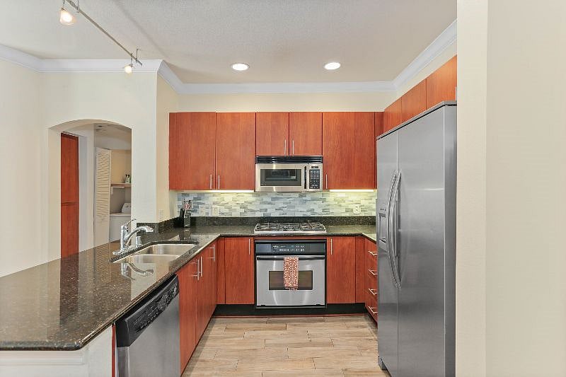 Furnished Finder property 504749_1 photo 6