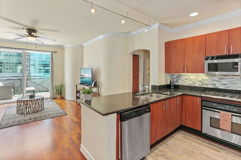 Furnished Finder property 504749_1 photo 4