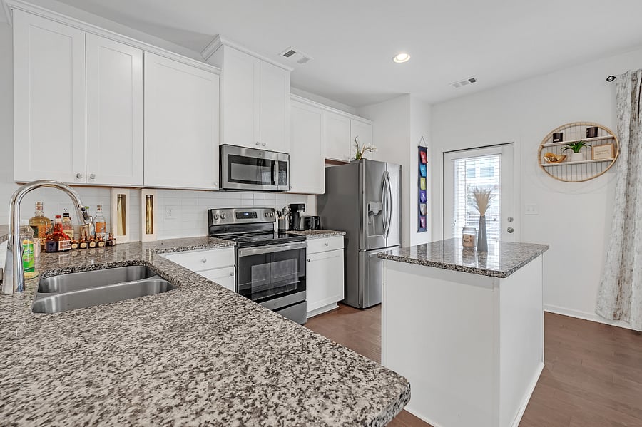 Furnished Finder property 504762_1 photo 10