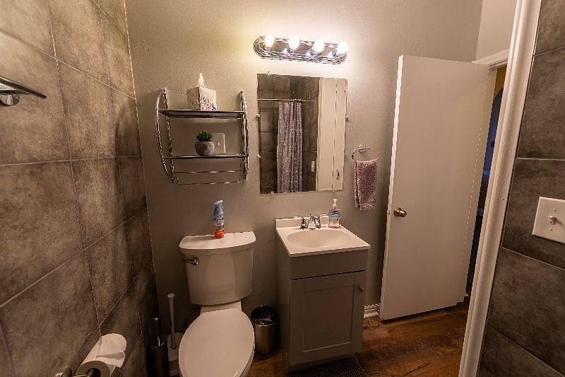 Furnished Finder property 504771_1 photo 14